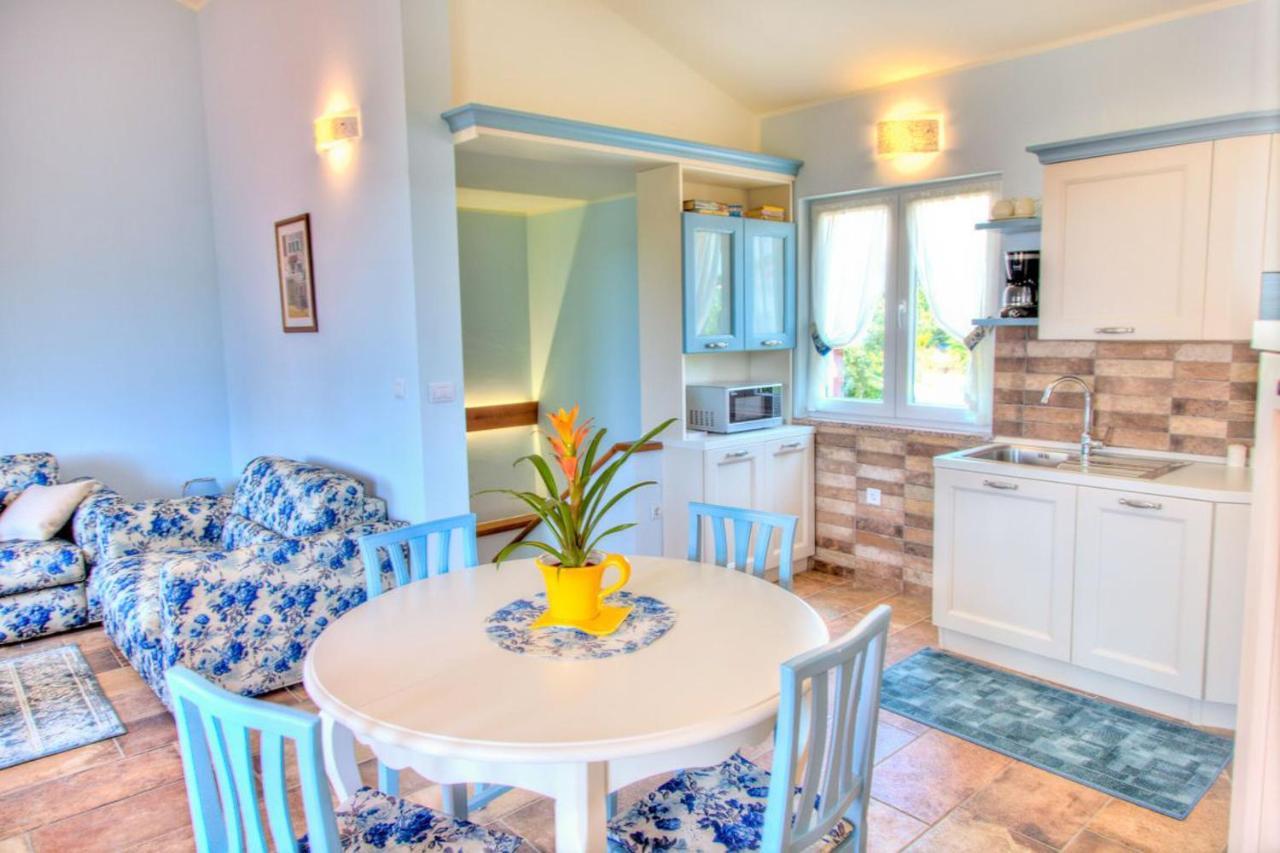 Apartments Petra Near Beach Веруда Экстерьер фото